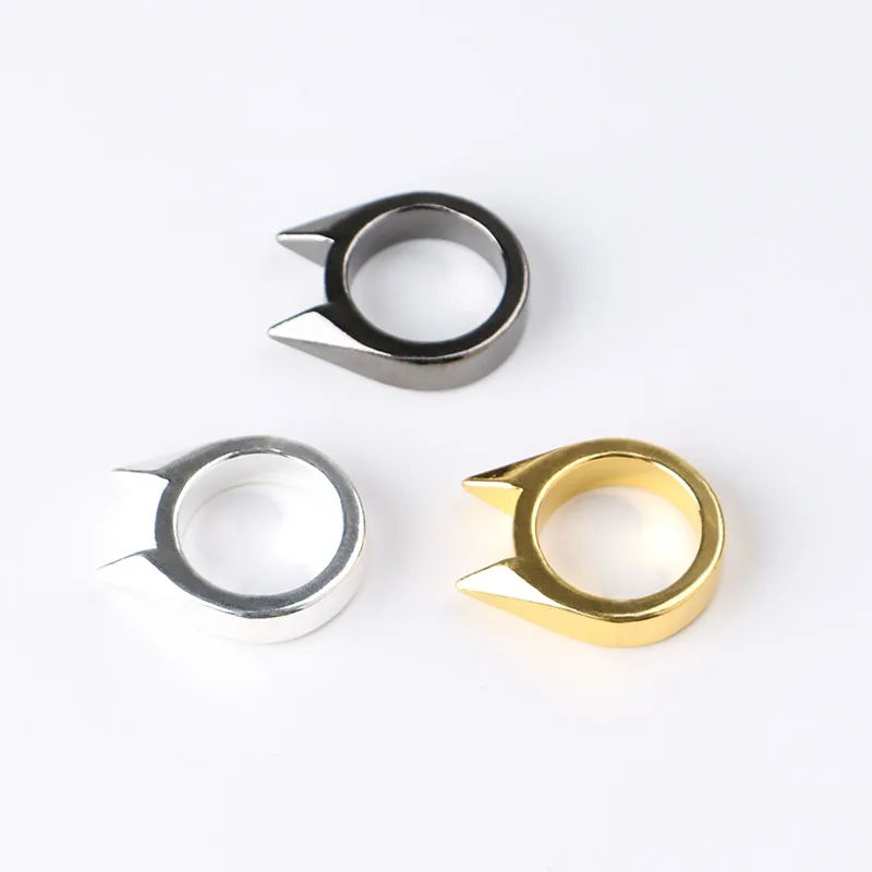 Adults Outdoor Survival Self-Defense Rings Broken Window Cat's Ear Safety Finger Rings Metal Defense Ring Self Defense Supplies