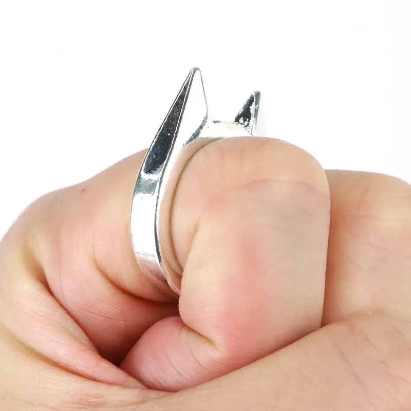 Adults Outdoor Survival Self-Defense Rings Broken Window Cat's Ear Safety Finger Rings Metal Defense Ring Self Defense Supplies