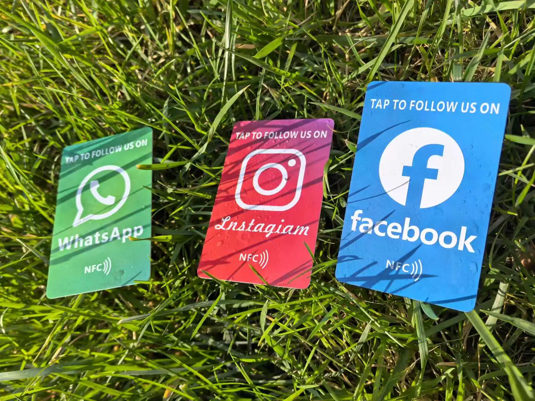 1/2/5/10 Facebook Contactless Business Card Social Media Sharing Card Reusable Review Tap Card NFC Tap Cards Boost Your Business