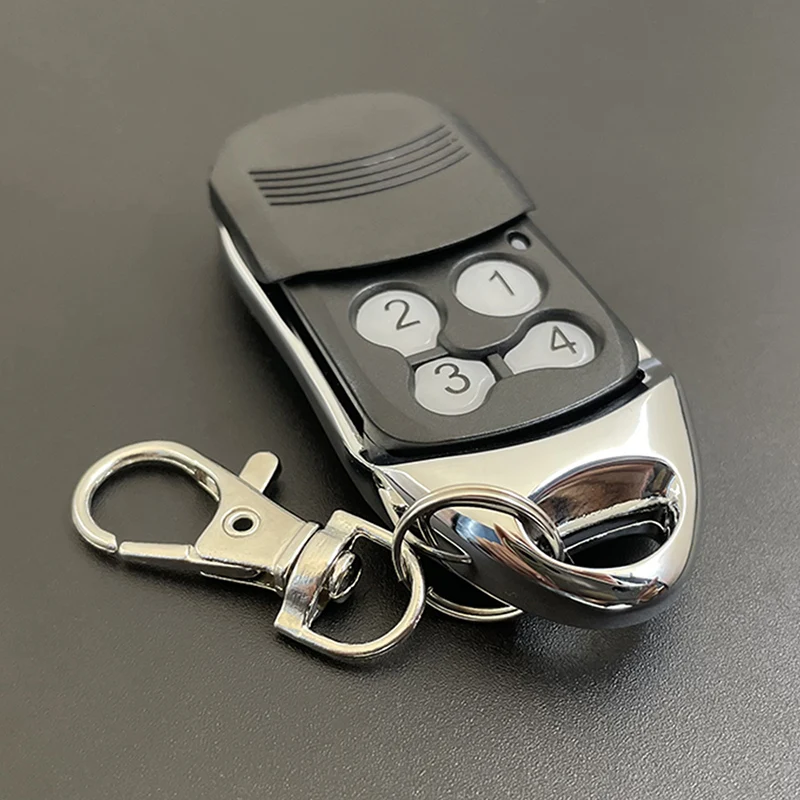 SOMMER 868 MHz 4020 TX03-868-4 4026 TX03-868-2 4031 TX08-868-4 4025 4035 TX02-868-2 4021 4011 Garage Door Remote Control 868MHz