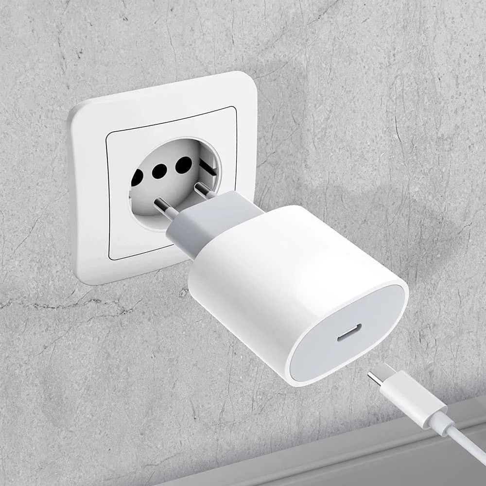 PD20W Fast Charger European Standard Plug Adapter with USB-C Interface 20W Disguised Fast Charging Head