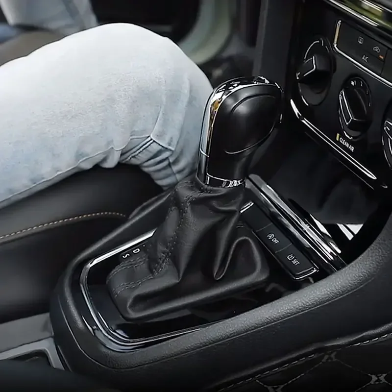 Car Manual Gear Shift Knob Cover Silicone Anti-slip Grip Covers Manual Handle Silicone Protection Auto Interior Accessories