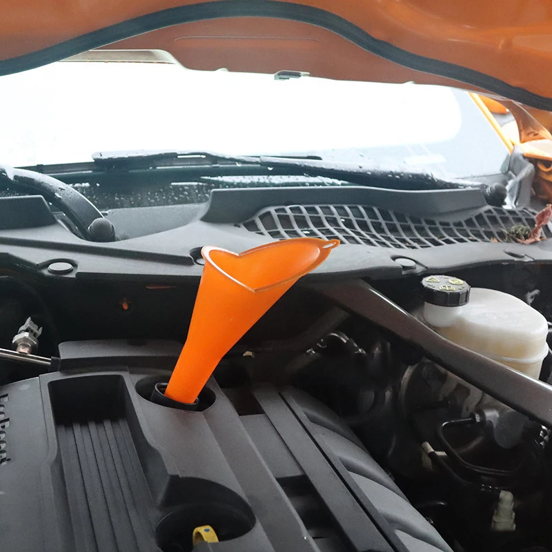 Car Long Mouth Oil Funnel Anti-splash Gasoline Oil Fuel Filling Tool Plastic Engine Funnel Motorcycle Refueling Auto Accessories