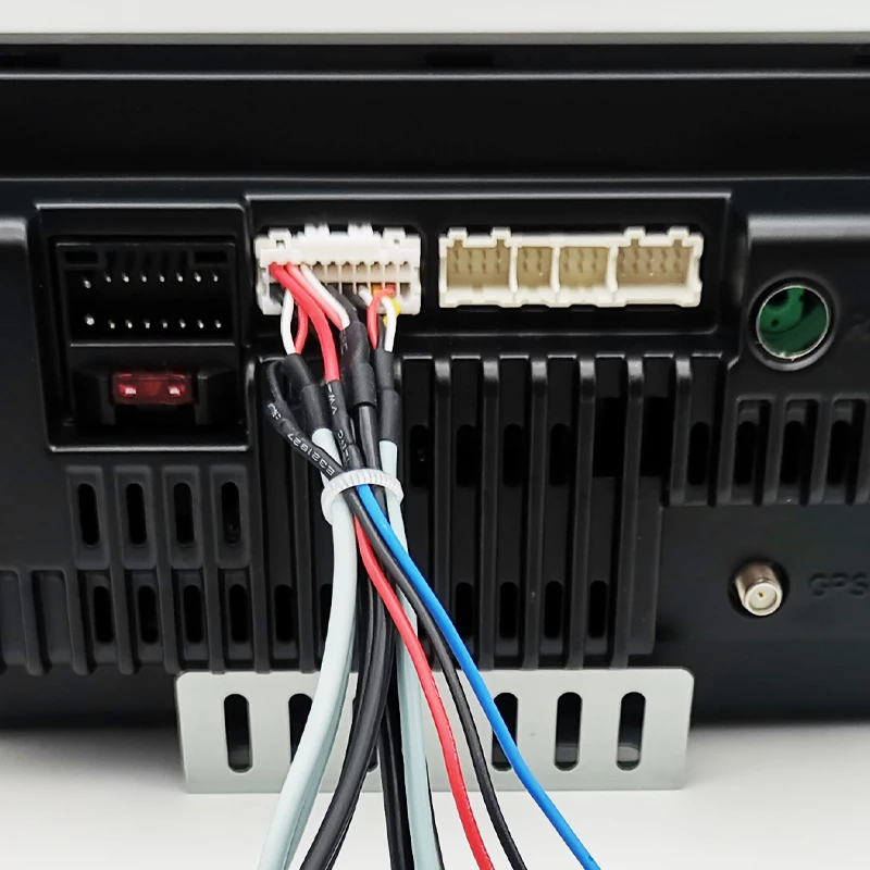 20 Pin RCA Audio Harness with Subwoofer Output, CVBS Video, Aux In, Amp Control, Fan Connector, Mic Jack, for 16Pin Car Android