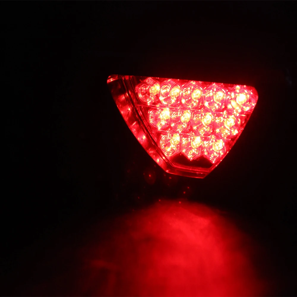 Universal Fog Lamp Triangle Car Brake Light Red Tail Light LED Flash Bulbs Warning Light
