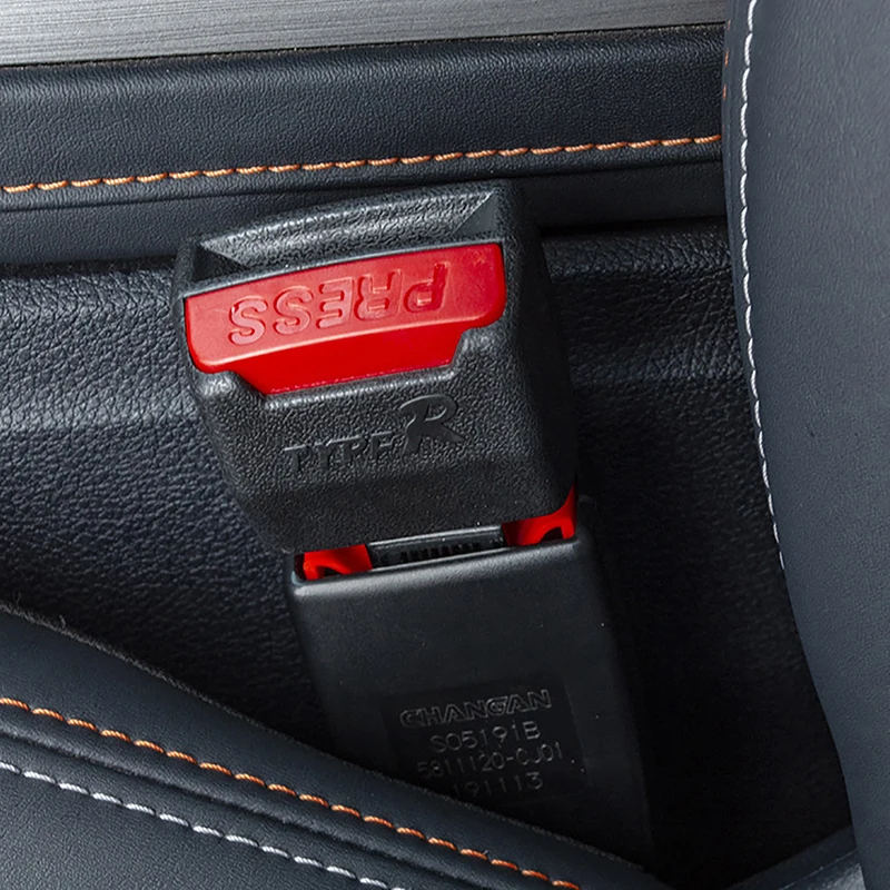 2Pcs Car Seat Belt Clip Extender Safety Seatbelt Lock Buckle Plug Thick Insert Socket Extender Safety Buckle Car Accessories