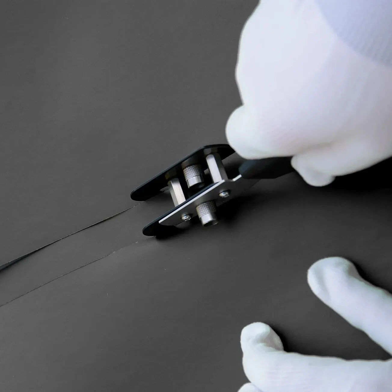 TOFAR Safety Double Heads Vinyl Car Wrap Film Cutter Knife Paper Backing Slitter Carbon Fiber Cutting Tool Car Stickers Cutter