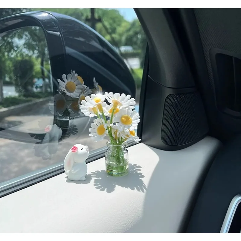 Car Mounted Bunny Floral Fragrance Healing Ornament Romantic Console Centerpiece Auto Smelling Bunny Figurine