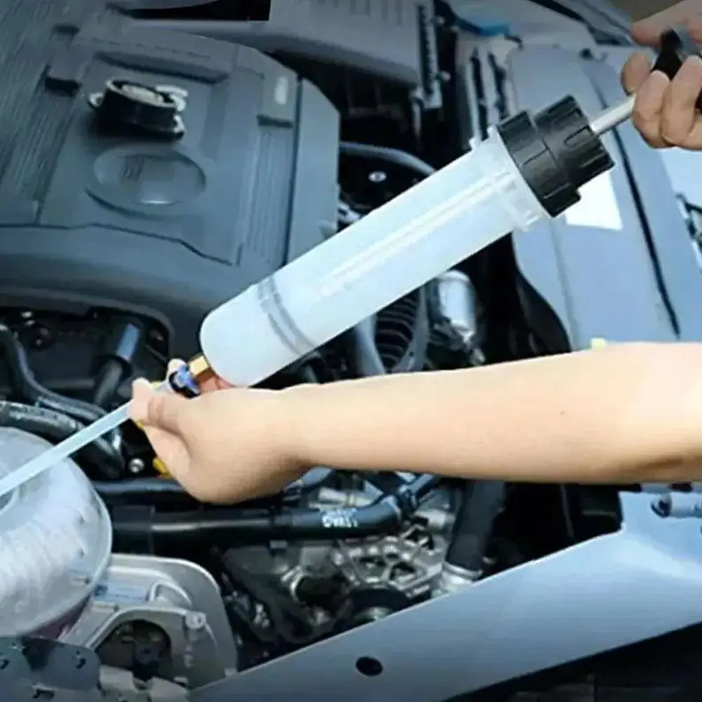 Car Brake Fluid Oil Extractor Auto Oil Change Syringe with Hose Manual Fuel Suction & Filler Fluid Oil Change Evacuator Pump