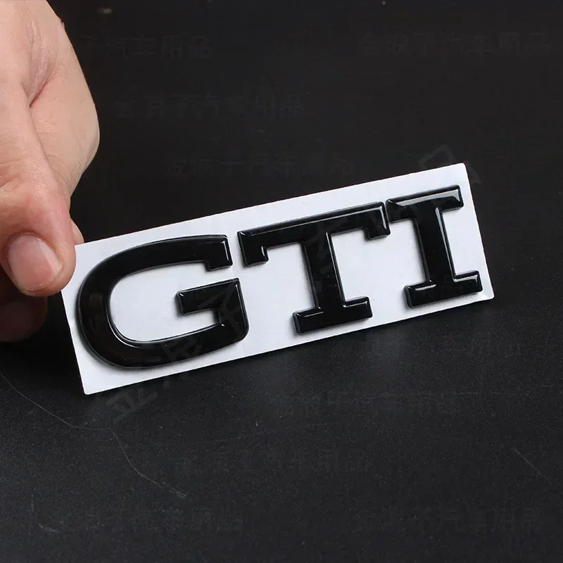 New R Emblem Car Metal Body Tail Trunk Sticker Accessories For Volkswagen VW GTI Rline Polo Golf MK8 Touareg Passat Magotan CC