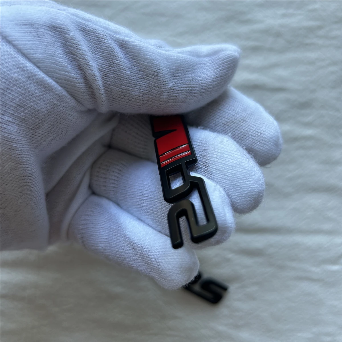 Metal VRS car keychain