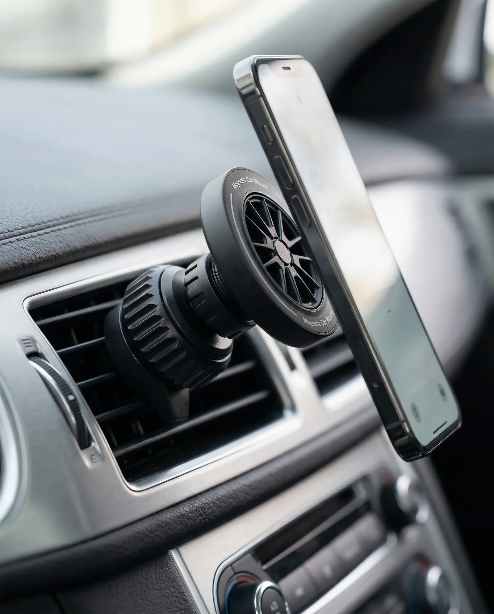 Custom Fit for Audi Q5 SQ5 2018-2023 2024 Magnetic Phone Mount Airflow Cooling Phone Holder 360° Swivel Dashboard Holder Base