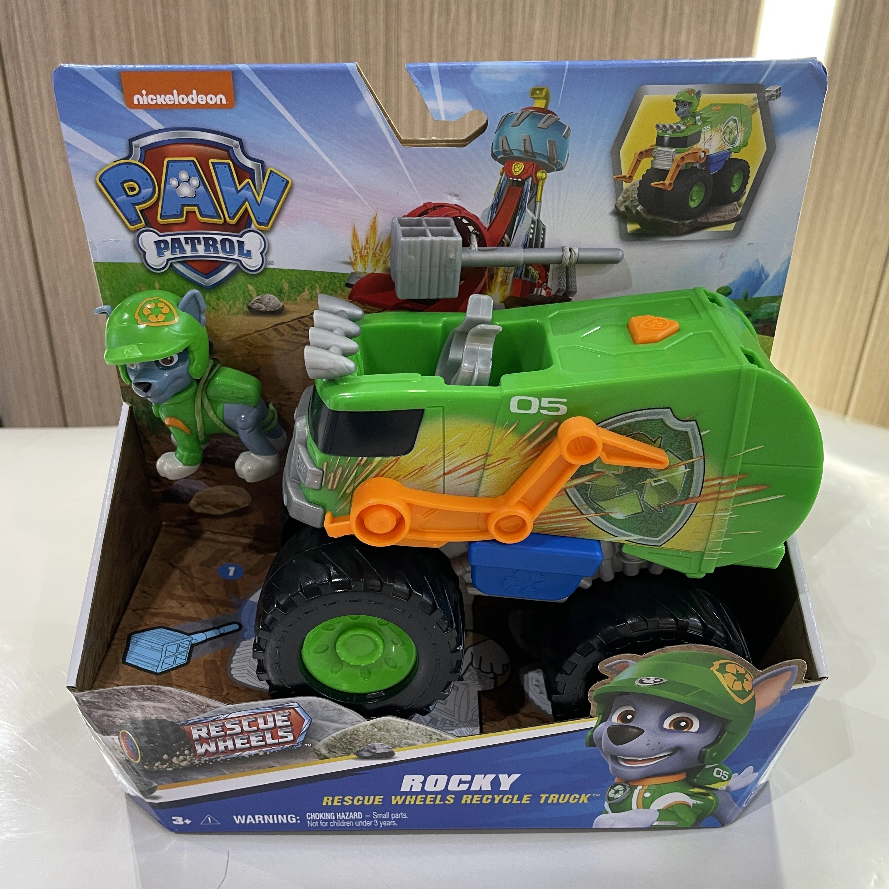 Original PAW Patrol Rescue Wheels Vehicle Toy with Collectible Action Figure Roxi Boomer Skye Chase Rocky Kids Toy Birthday Gift