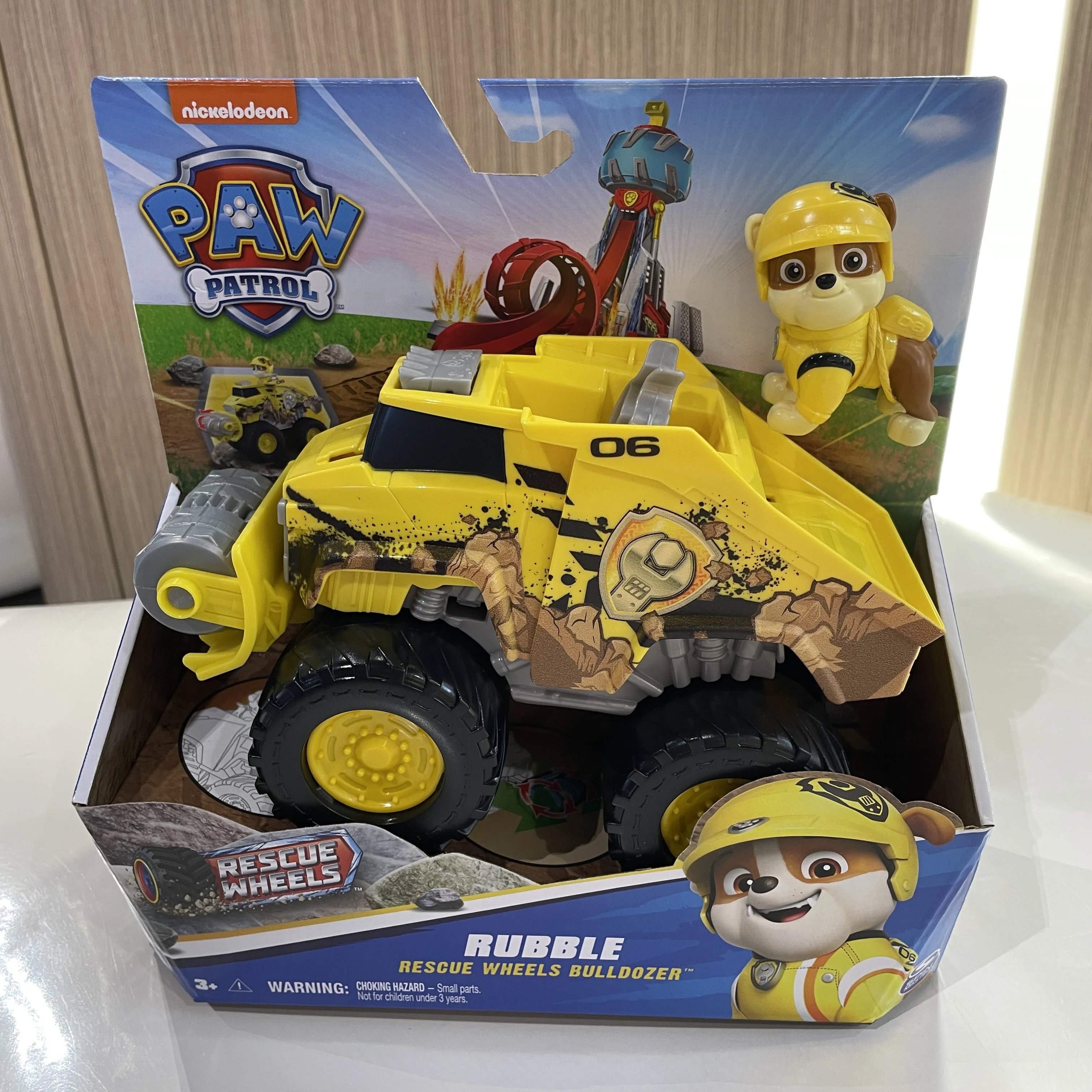 Original PAW Patrol Rescue Wheels Vehicle Toy with Collectible Action Figure Roxi Boomer Skye Chase Rocky Kids Toy Birthday Gift