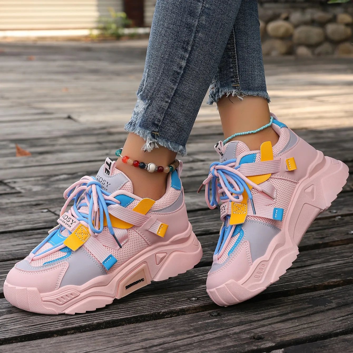 New Sneakers Women Designer Shoes Women Lightweight Mesh Breathable Versatile Outdoor Casual Vulcanize Shoes Zapatos De Mujer