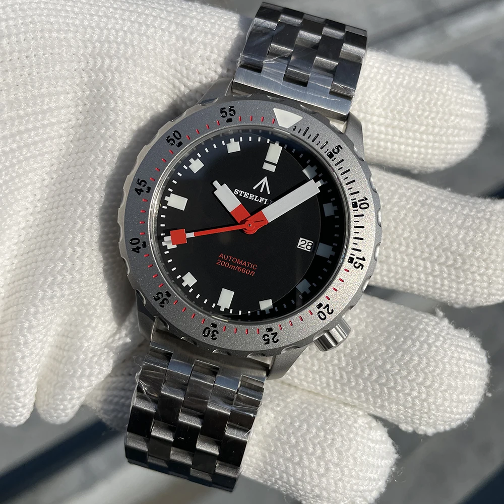 STEELFLIER Official SF752 Fashion Mechanical Wristwatch NH35 Movement Super BGW9 Luminous 20Bar Waterproof Luxury Dive Watches