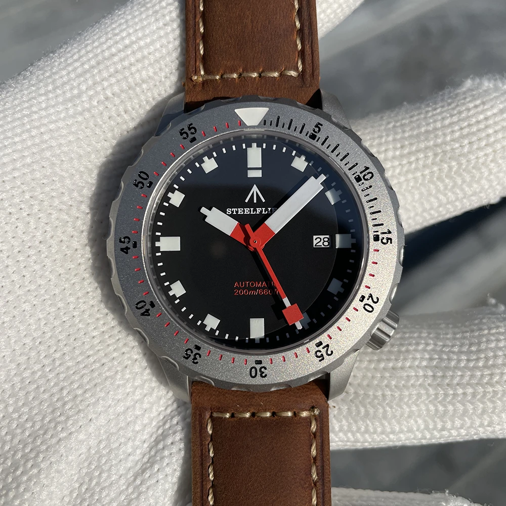 STEELFLIER Official SF752 Fashion Mechanical Wristwatch NH35 Movement Super BGW9 Luminous 20Bar Waterproof Luxury Dive Watches