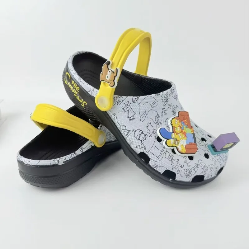 The Simpsons Homer Marge Lisa Flip-Flops Creative High-Style Cartoon Figure Shoes Floral Unisex Soft-Soled Non-Slip Beach Shoes