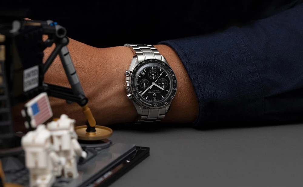 PAGANI DESIGN 2026 New Moon Men's Watches Luxury Quartz Watch For Men Chronograph AR Sapphire Mirror Ceramic Bezel Luminous Gift