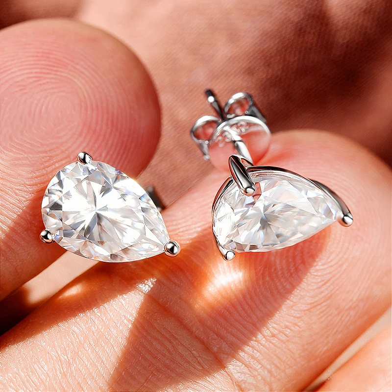 Smyoue 0.5CT 1CT Pear Cut Certified Moissanite Stud Earrings for Women 100% 925 Sterling Silver Plated 18k Gold Wedding Jewelry
