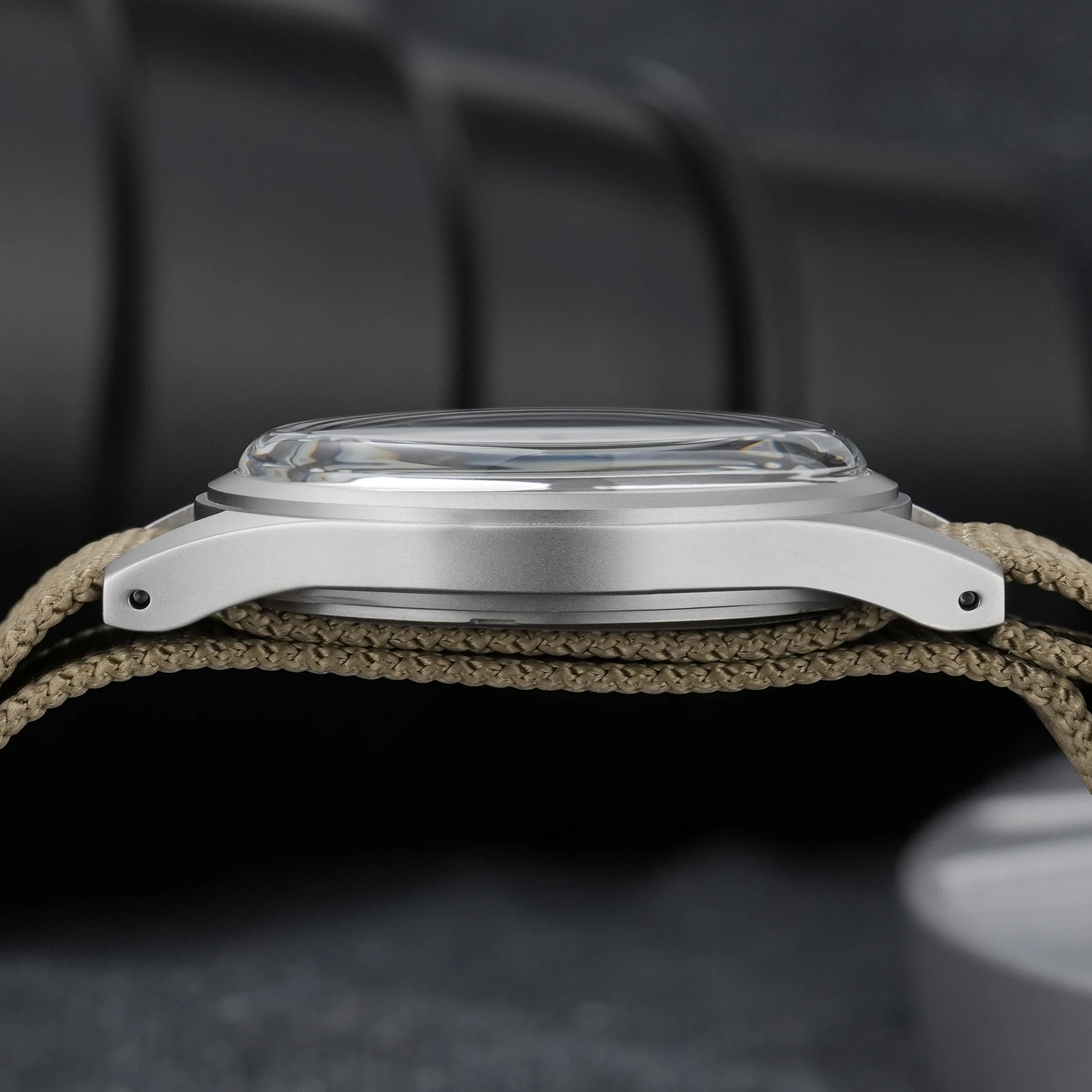 Militado ML07 Military Watch VH31 Quartz Movement Sapphire Crystal Luminous AR Coating Vintage Watches 100m Waterproof