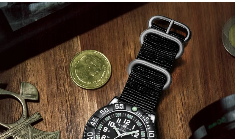 ADDIESDIVE Fashion Men's Analog Watches 50m Waterproof Luminous Tube Nylon Sports Men Military Wristwatches Quartz Watch For Men