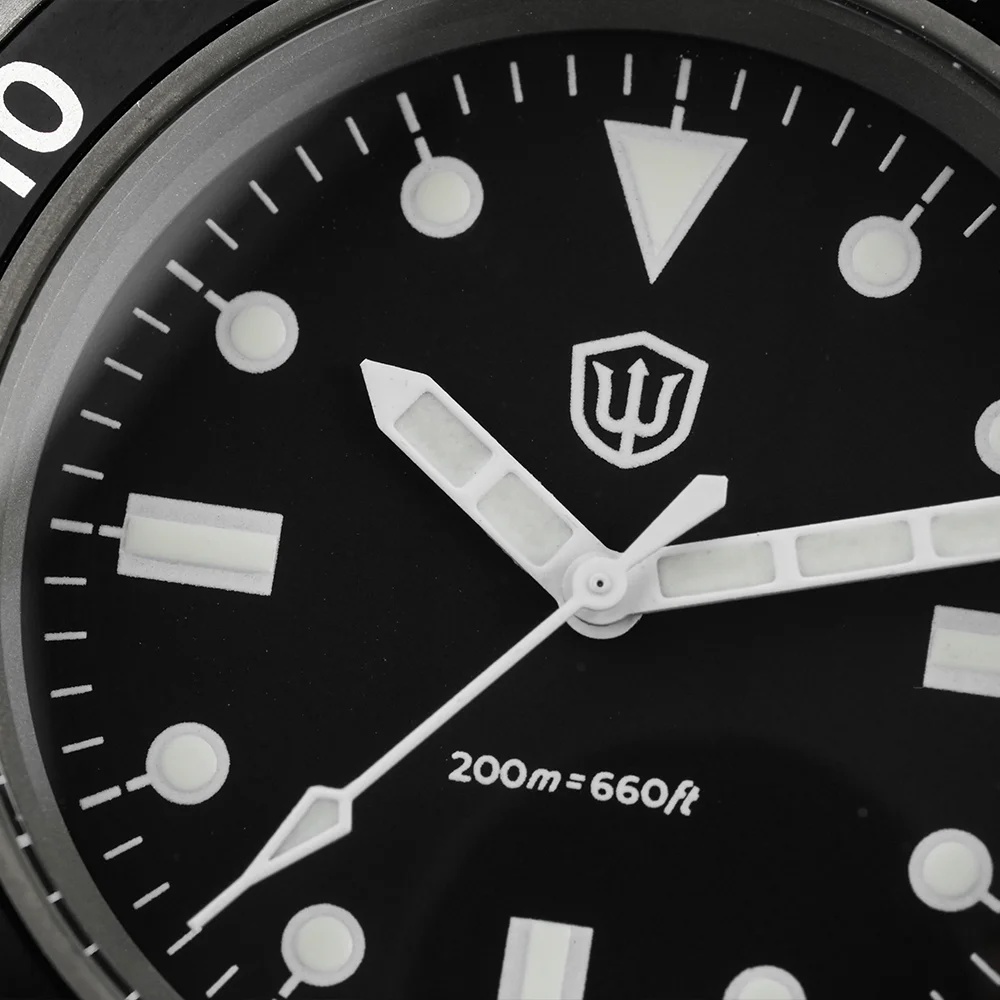 Watchdives WD1972 Quartz Watch VH31 Sweep Seconds Movement Sapphire Crystal BGW9 Luminous 20Bar Waterproof Wristwatch
