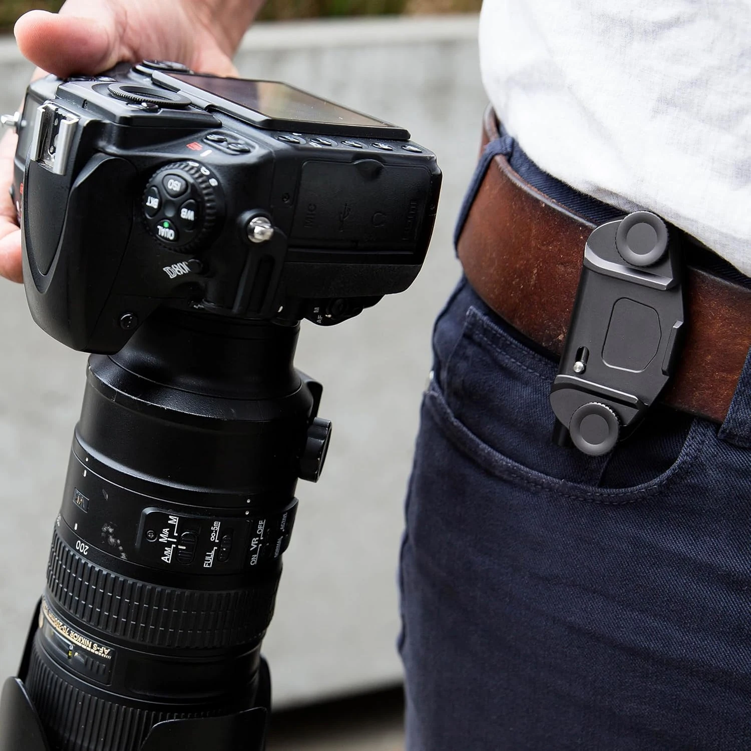 Capture Camera Clip V3, Black with Plate, Holds D SLR, Compact and Point and Shoot Bodies, Secure, Stable and Accessible