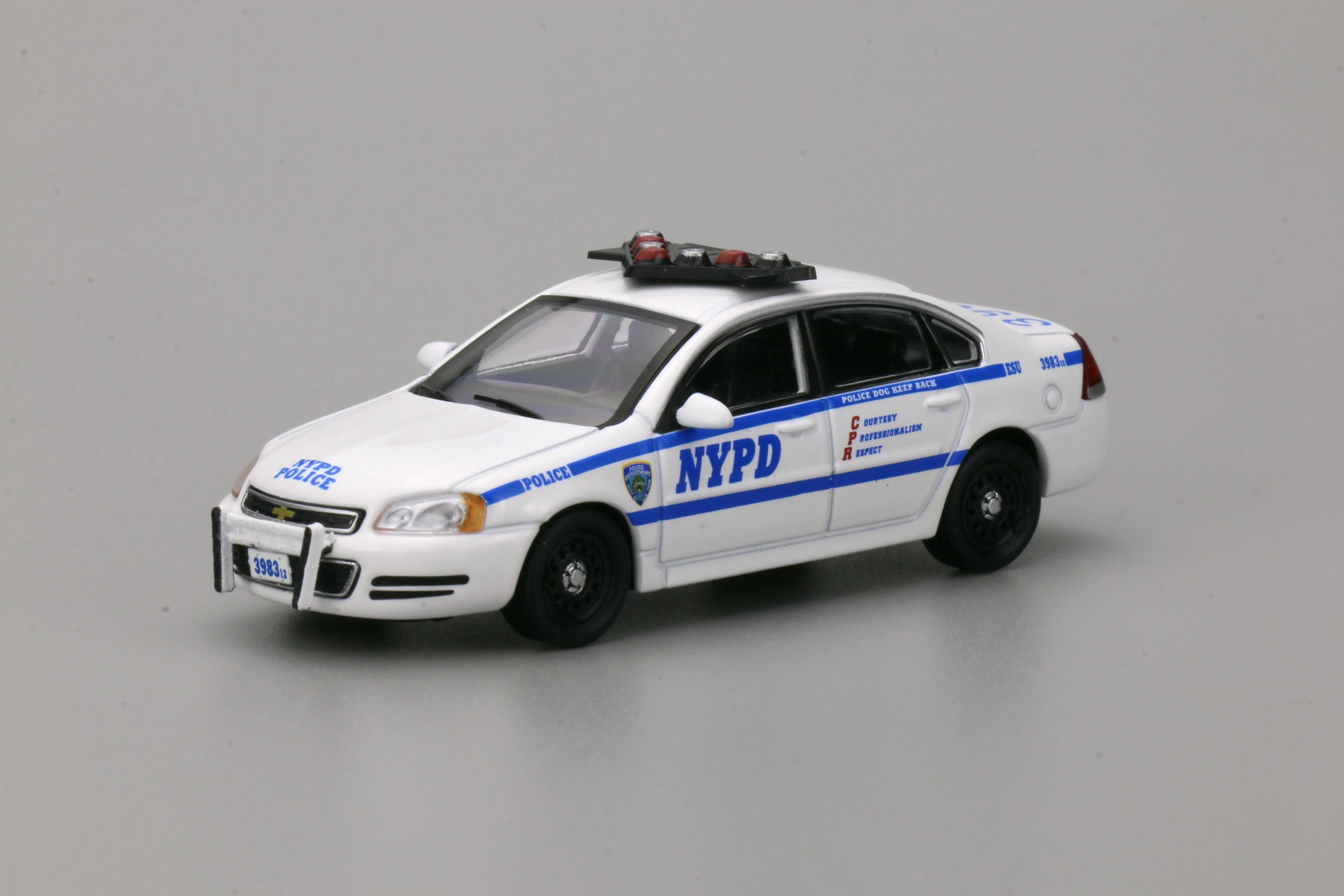 596 1/64 Chevrolet Impala River Fire Department Yukon Caimaro NYPD Car Alloy Motor Vehicle Diecast Metal Model Kids Toys Boys