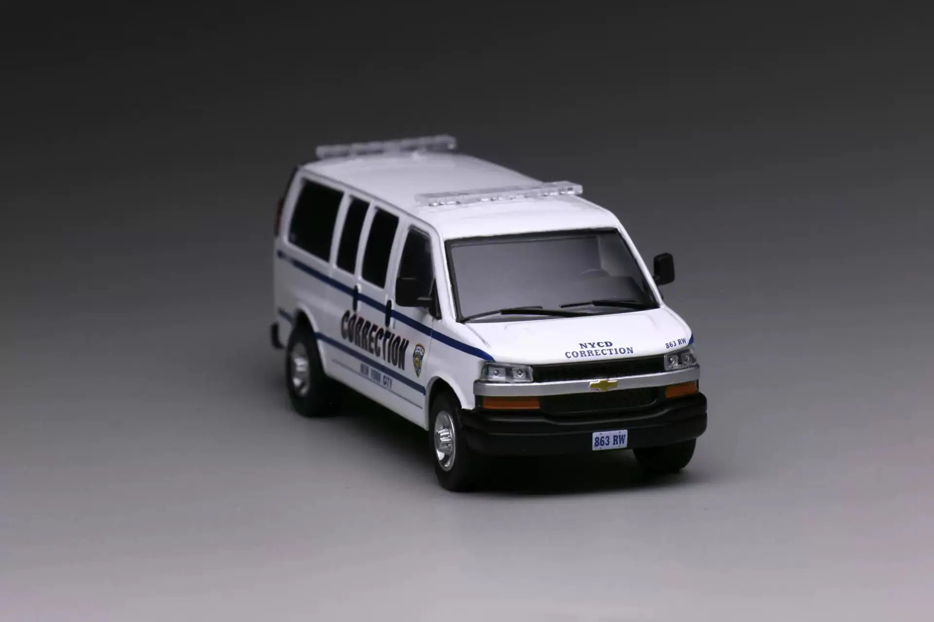 596 1/64 Chevrolet Impala River Fire Department Yukon Caimaro NYPD Car Alloy Motor Vehicle Diecast Metal Model Kids Toys Boys