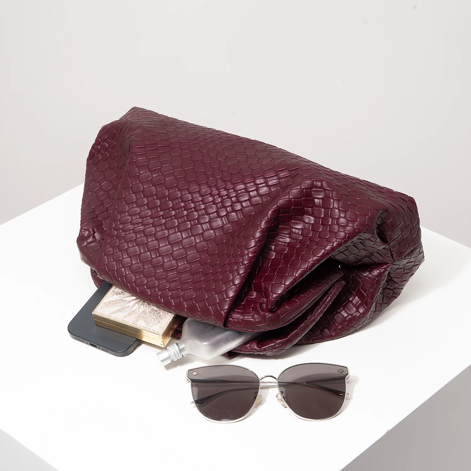 Vintage Artificial Leather Woven Pattern Clutch Bag,Burgundy Bag,Prom Dresses for Women,Large Capacity Women Purse