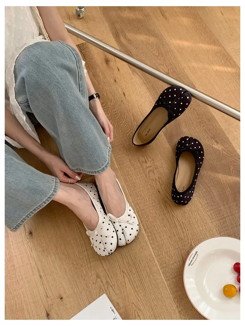 New Brand Women Flats Soft Ballet Shoes Slip On Loafers Soft Moccasins Tabi Ninja Casual Shoes Mujer Ladies Shoes Bow Knot Mujer