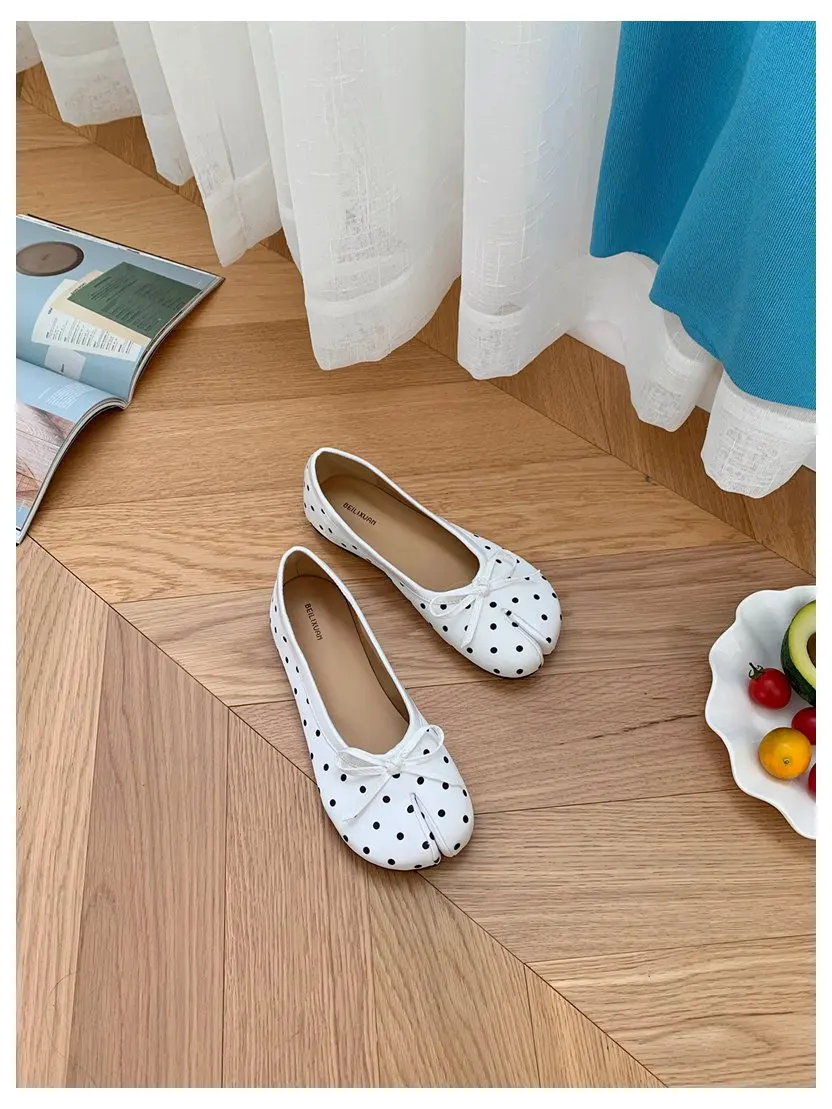 New Brand Women Flats Soft Ballet Shoes Slip On Loafers Soft Moccasins Tabi Ninja Casual Shoes Mujer Ladies Shoes Bow Knot Mujer