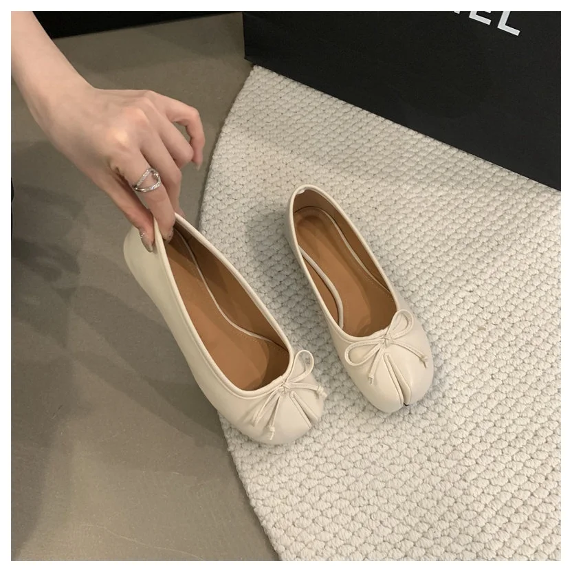 New Brand Women Flats Soft Ballet Shoes Slip On Loafers Soft Moccasins Tabi Ninja Casual Shoes Mujer Ladies Shoes Bow Knot Mujer
