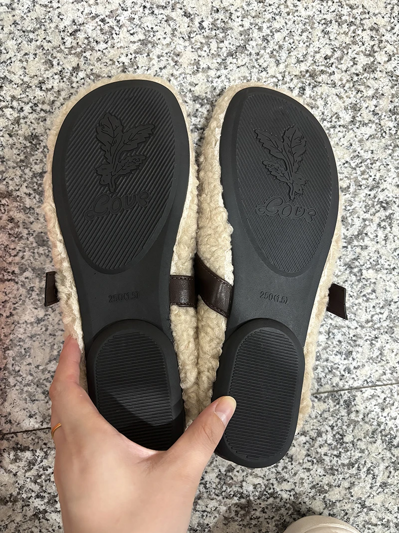 Designer Vintage Women Warm Fur Flats Shoes Fashion Shallow Belt Buckle Spring Autumn Ladies Comfort Loafers Shoes