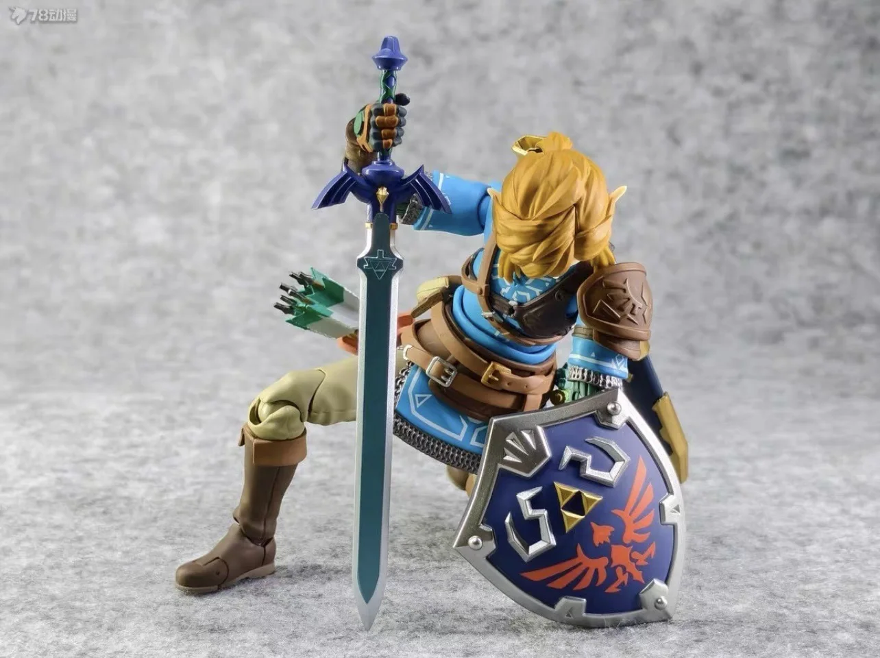 2025 new In Stock Figma626 Link The Legend Of Zelda: Tears Of The Kingdom Wild Breath Mobile Handheld Model Anime Toy