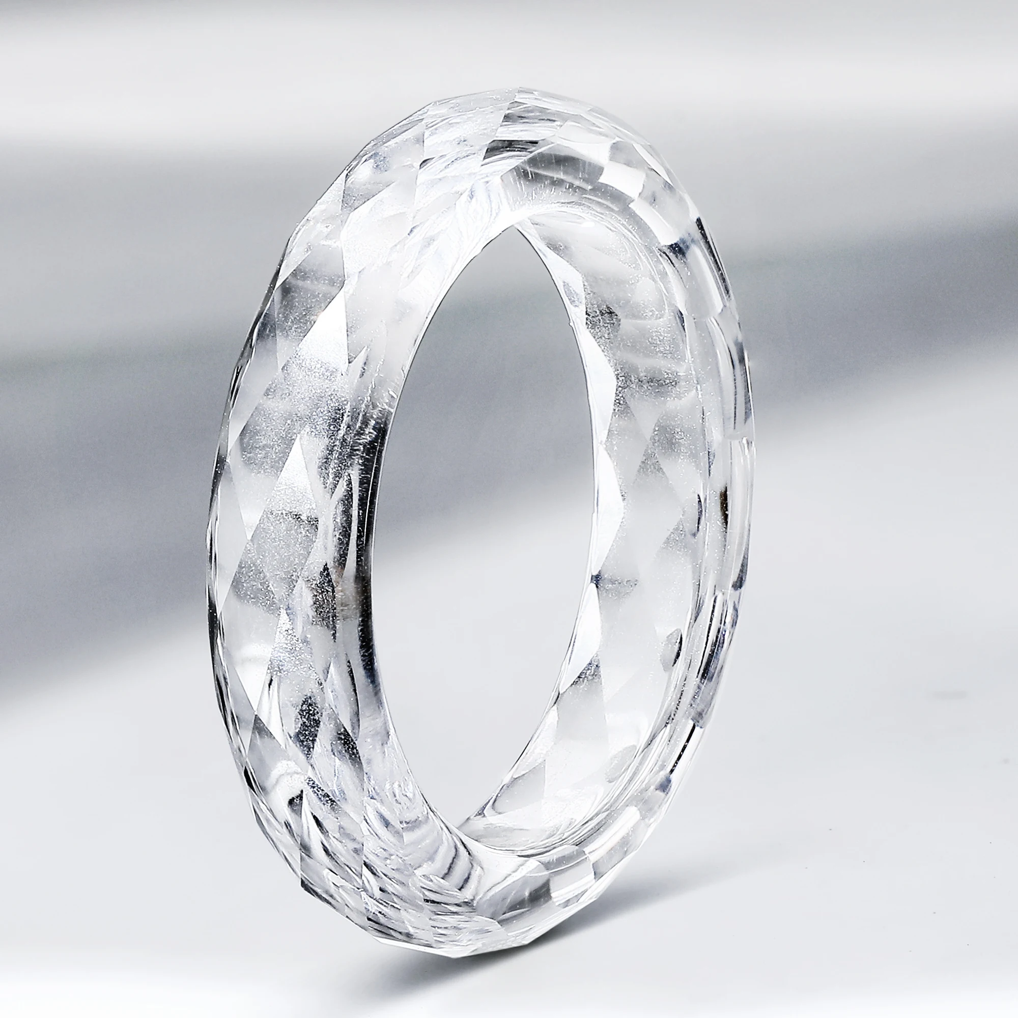 Eme Jewe Lab Grown White Sapphire Ring Suitable For Daily Wear.