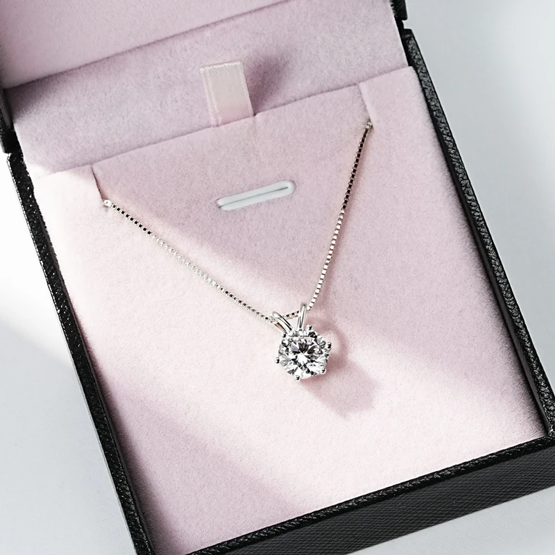 Lnngy Certified 0.5ct–5ct Moissanite Necklace Sparkling Solitaire Lab-Grown Diamond Pendant Necklaces for Women Daily Jewelry