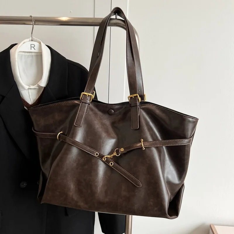 Brown Large Capacity Vintage Tote Bag Metal Buckle Decor Casual Shoulder Bags Versatile Commuter Handbag Women's Elagant Bag