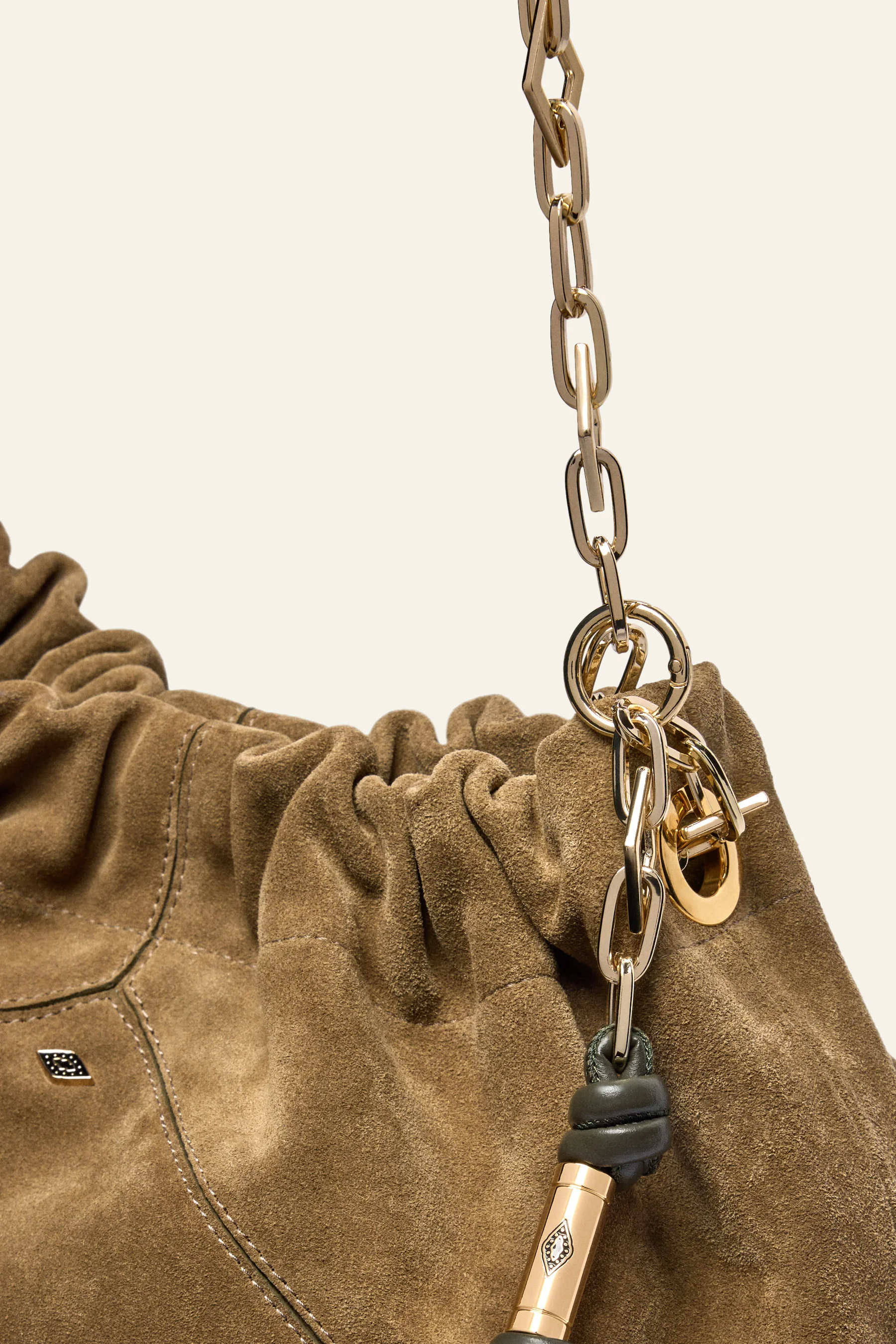 ba&sh Designer Bags Luxury The New Women's Single-shoulder Bag Is A Fashionable And Casual Bucket Bag