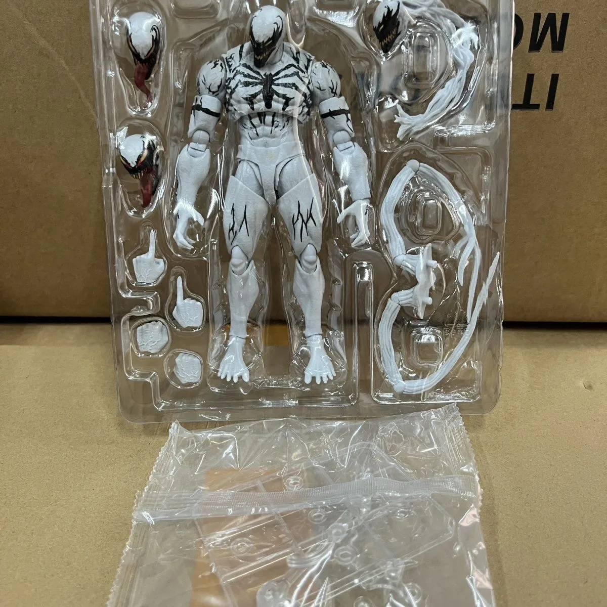 New Shf Anti Venom Action Figure White Symbiote Articulated Joints Collectible Model Toy For Collection Decoration Gift