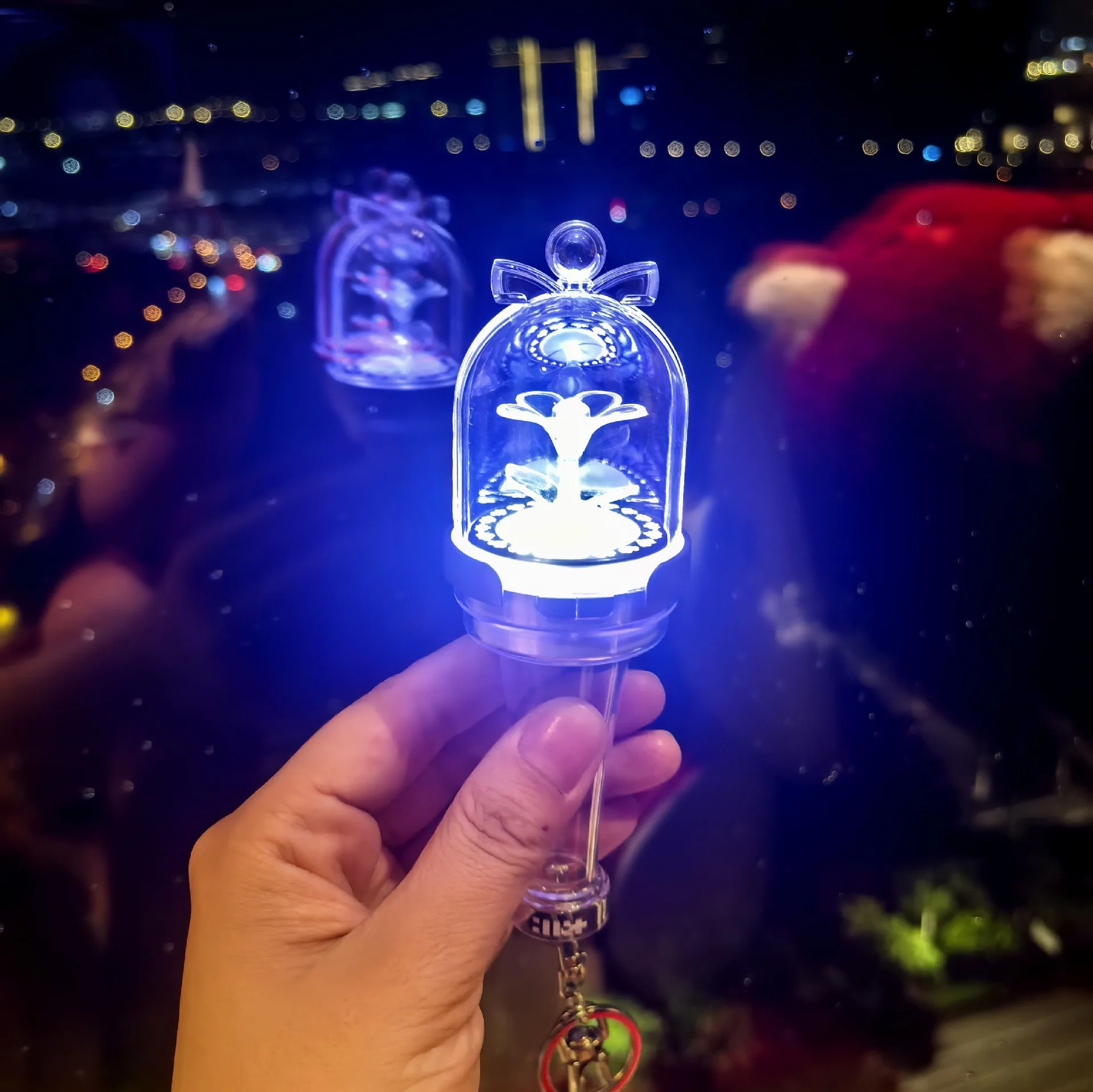 Mini Kpop ILLITS Lightstick Keychains YUNAH MINJU MOKA WONHEE IROHA Light Stick Bag Pendant Keyrings for Fans Gift