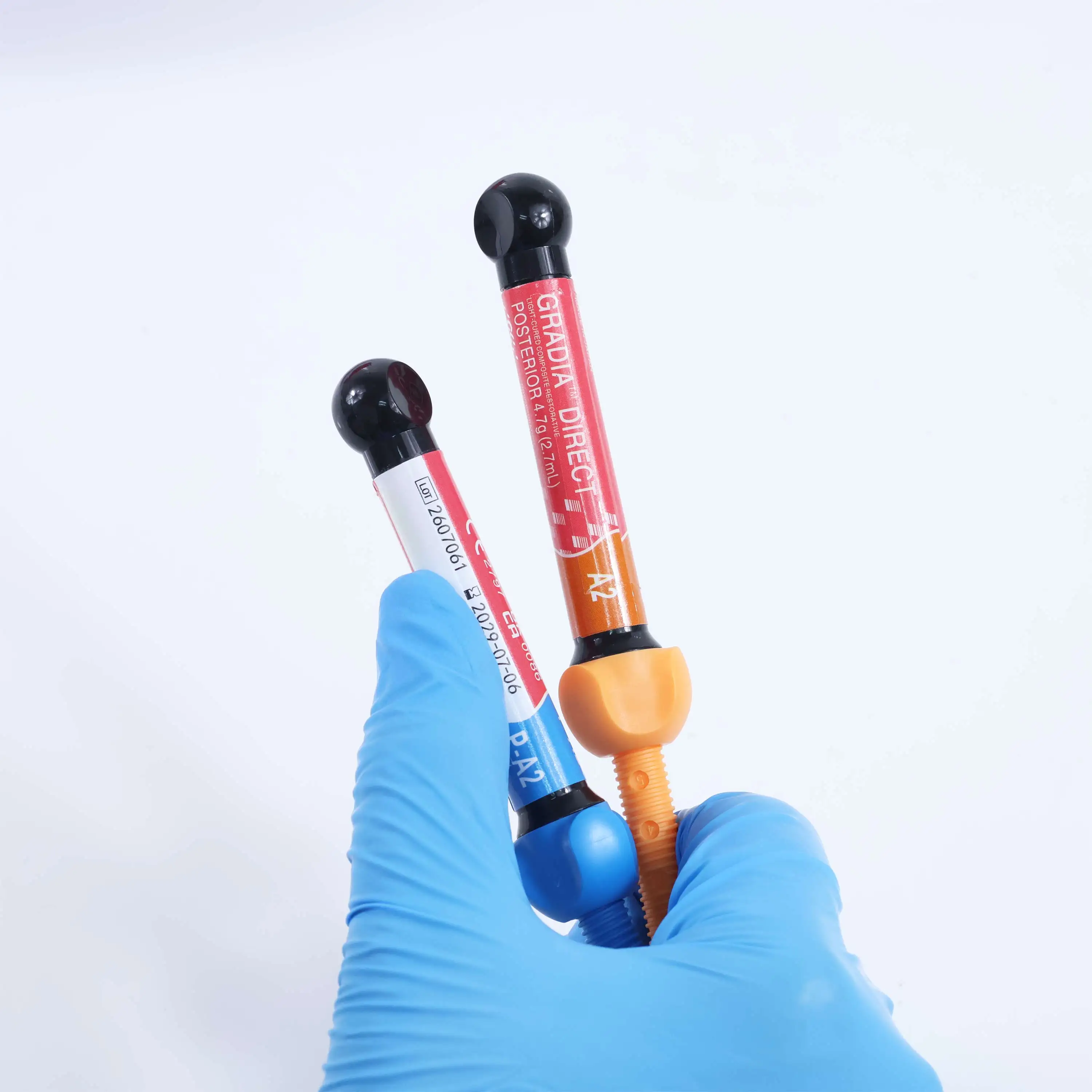 NEW Dental GC Gradia Direct Light‑Cured Composite Restorative 2.7mL  Nano Resin Filling Material for Anterior Posterior Teeth