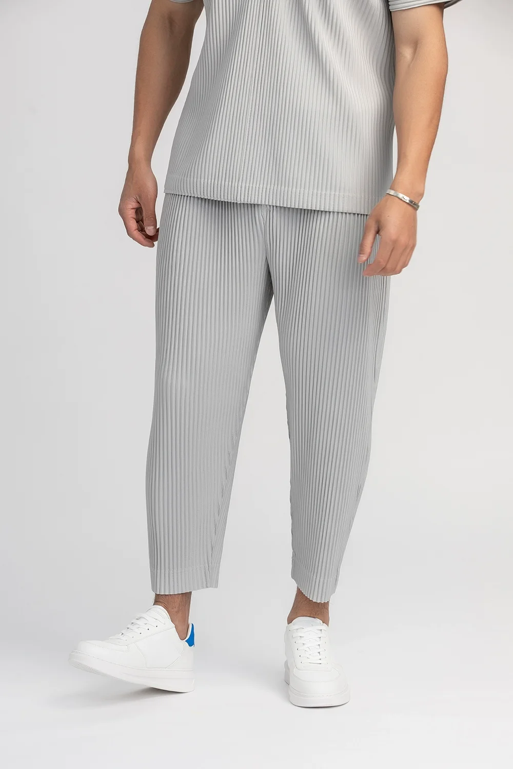 Miyake Pleated Straight Pants Men Clothing Black Pencil Cropped Pants Street Wears Men Japanese Style Ankle Length Pants