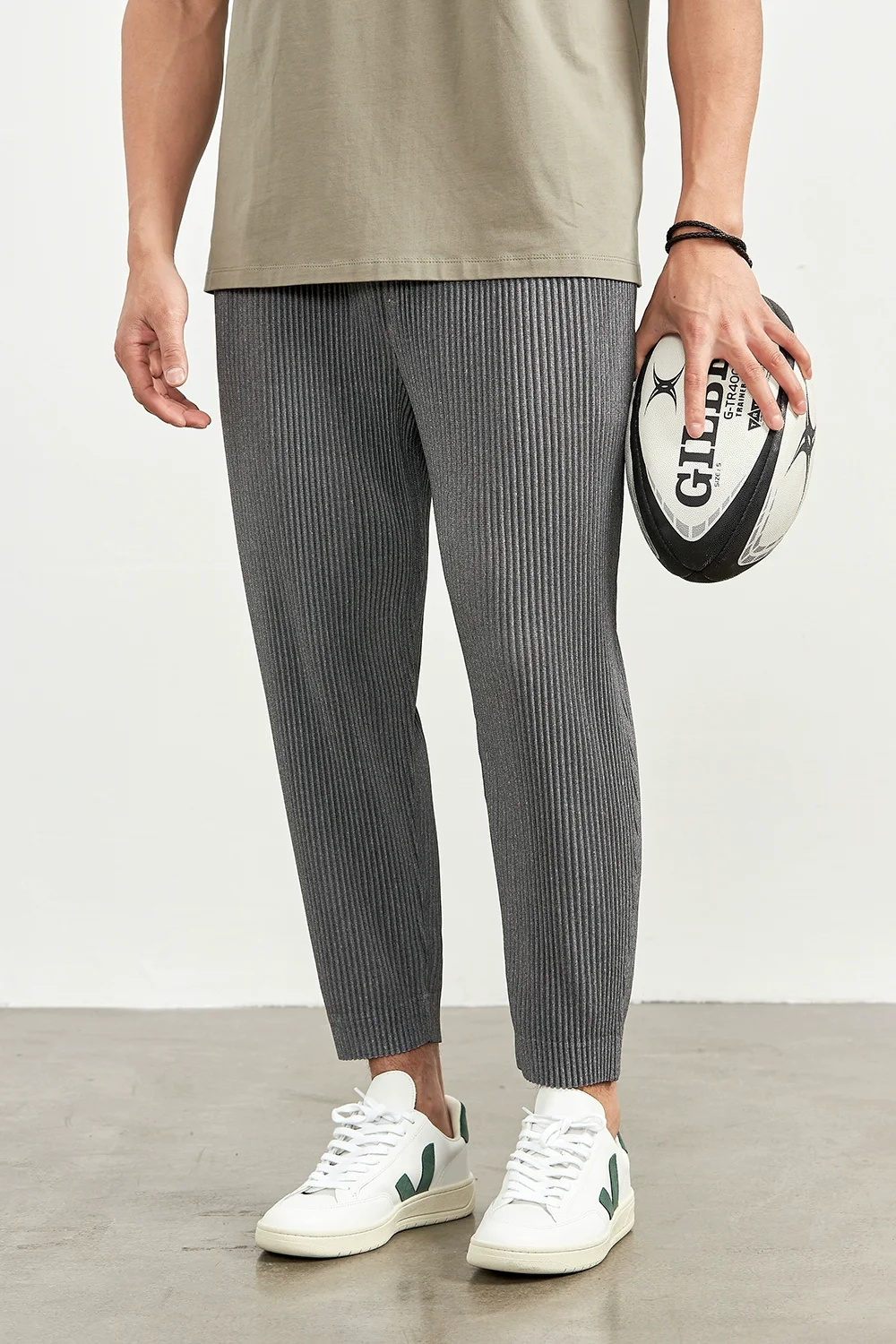 Miyake Pleated Straight Pants Men Clothing Black Pencil Cropped Pants Street Wears Men Japanese Style Ankle Length Pants
