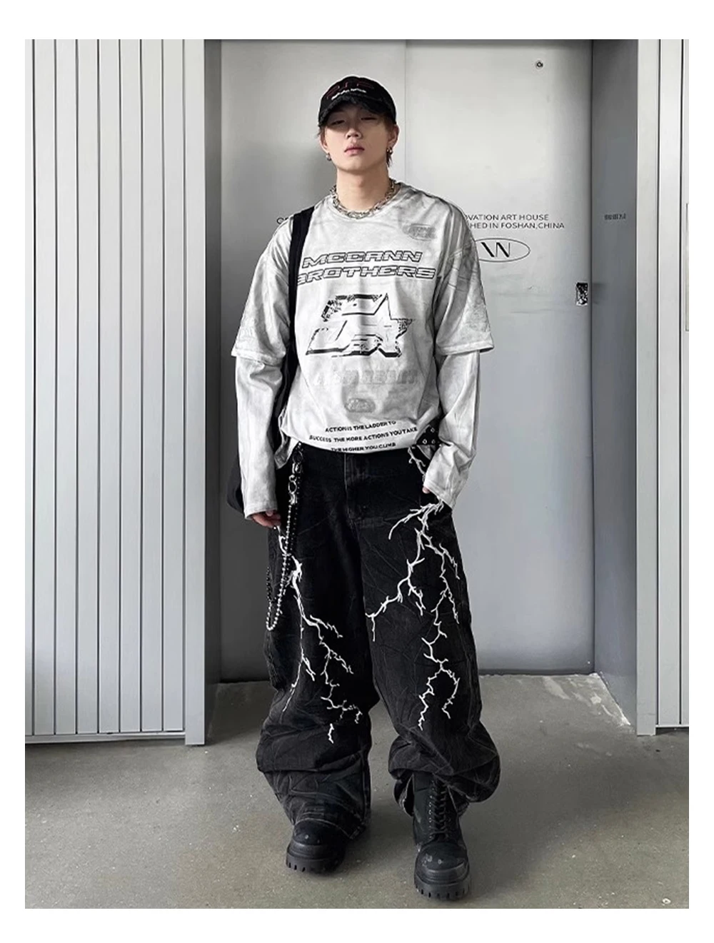 Letter Print Double-sided Printed T-shirt Mens High Street Washed Loose Cotton Tee Men Long Sleeve Crew Neck Tee Men