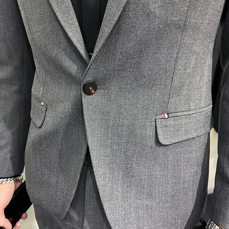 High-Quality Two-Piece Groom Wedding Suit Business Casual Banquet Costume for Men Luxury Ensemble with Trousers