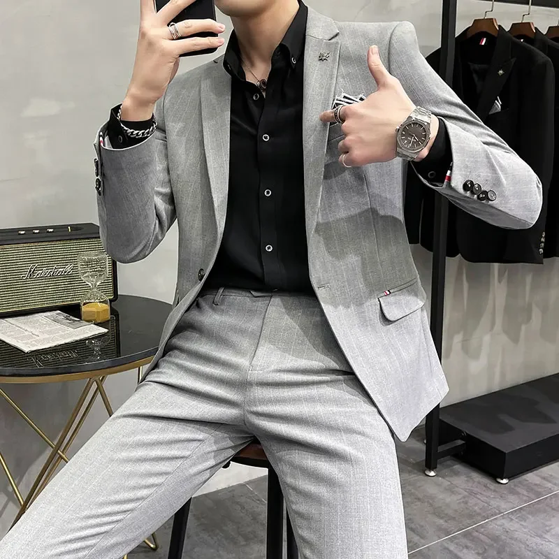High-Quality Two-Piece Groom Wedding Suit Business Casual Banquet Costume for Men Luxury Ensemble with Trousers