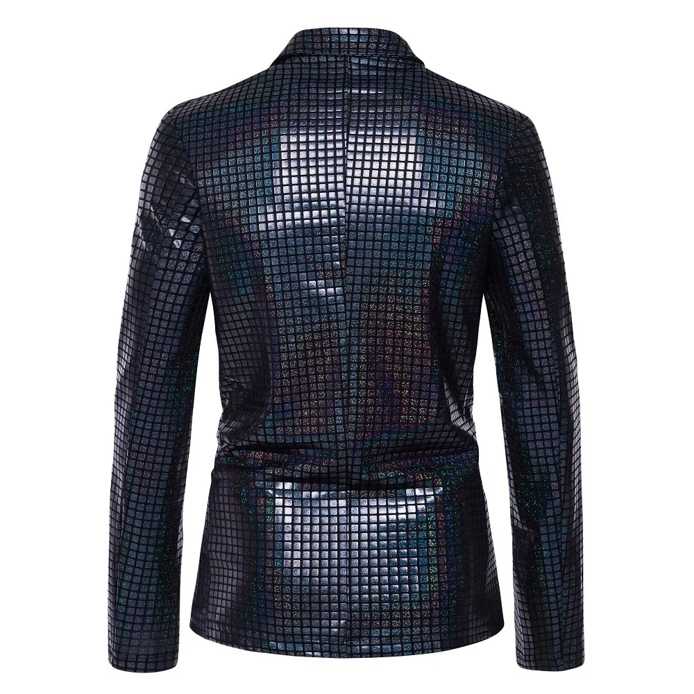 Rainbow striped men's two-piece suitwith a unique and eye-catching style,perfect for fashion shows anda must-have for trendy men
