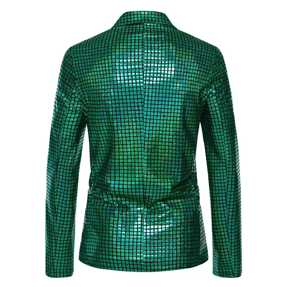 Rainbow striped men's two-piece suitwith a unique and eye-catching style,perfect for fashion shows anda must-have for trendy men